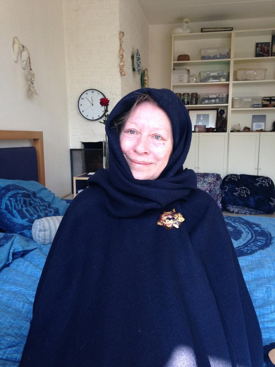ben met cape